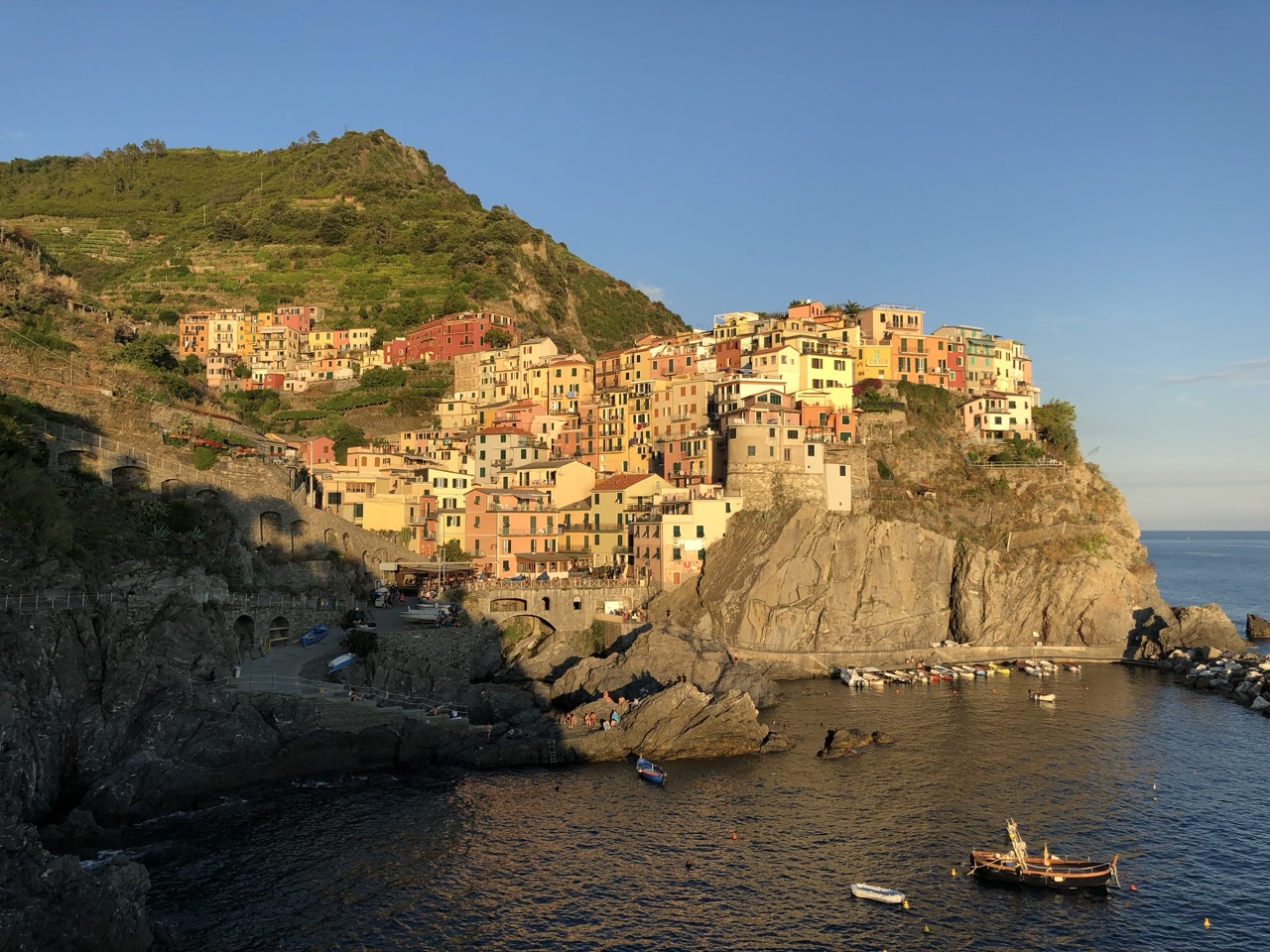 Ce poți face într-o zi în Manarola, Italia – Ghid FAQ