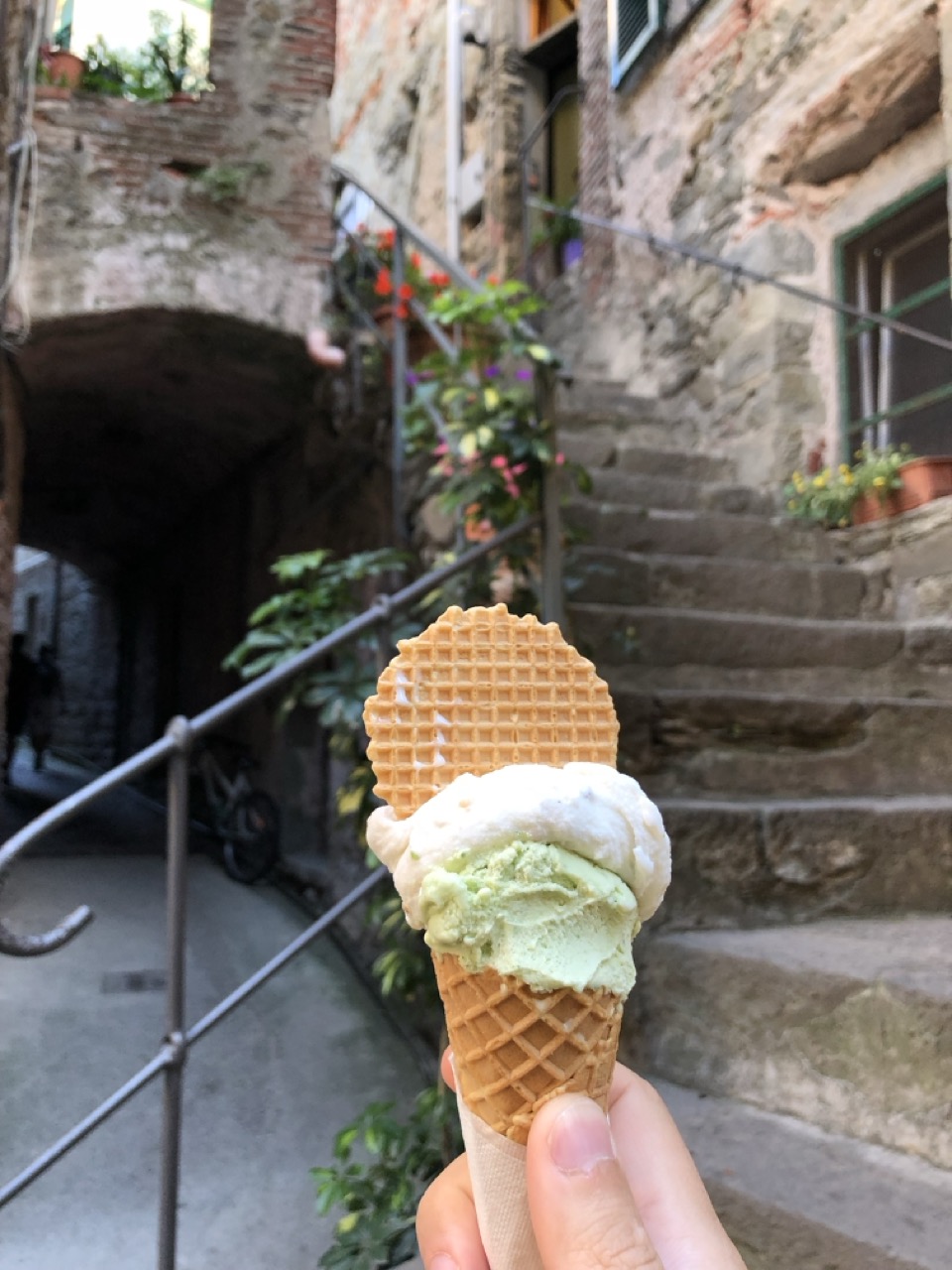 Corniglia, Italia: Ghid de Călătorie pentru Bijuteria Ascunsă din Cinque Terre