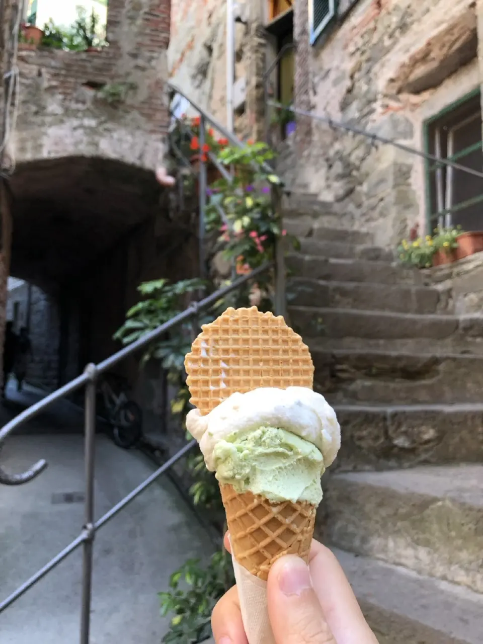 Corniglia, Italia: Ghid de Călătorie pentru Bijuteria Ascunsă din Cinque Terre