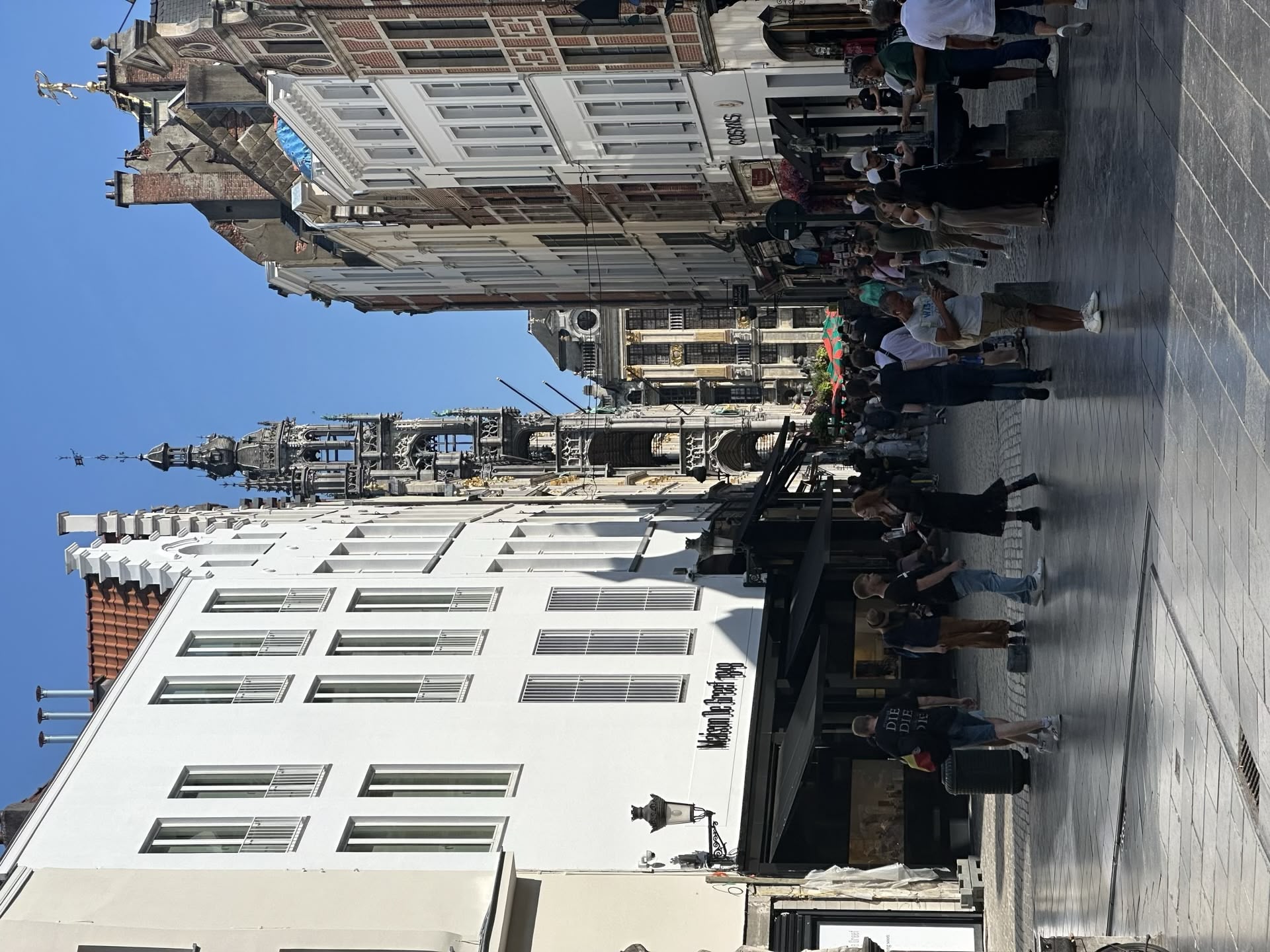 Descoperind Bruxelles-ul în 2024: O călătorie în timp și schimbare