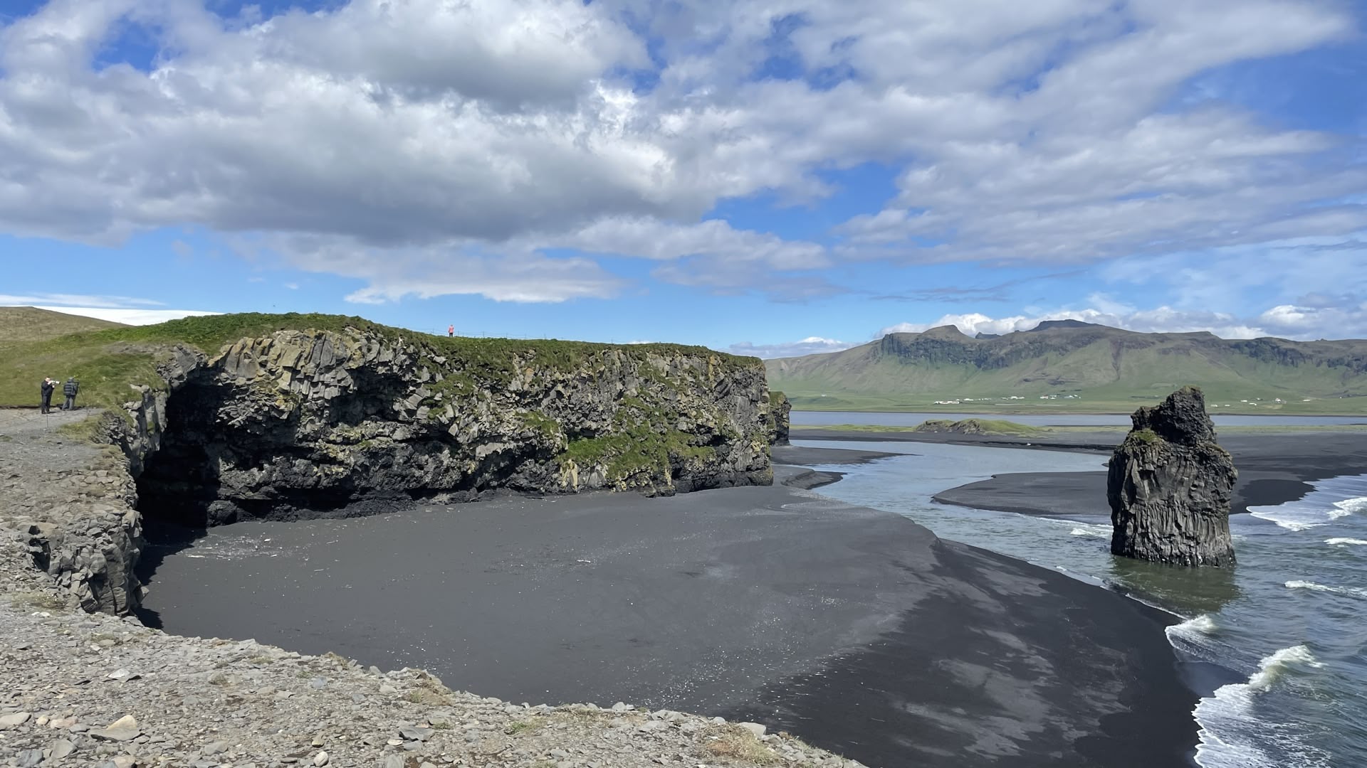 Două săptămâni de vis în Islanda: Vulcani, ghețari și plaje negre