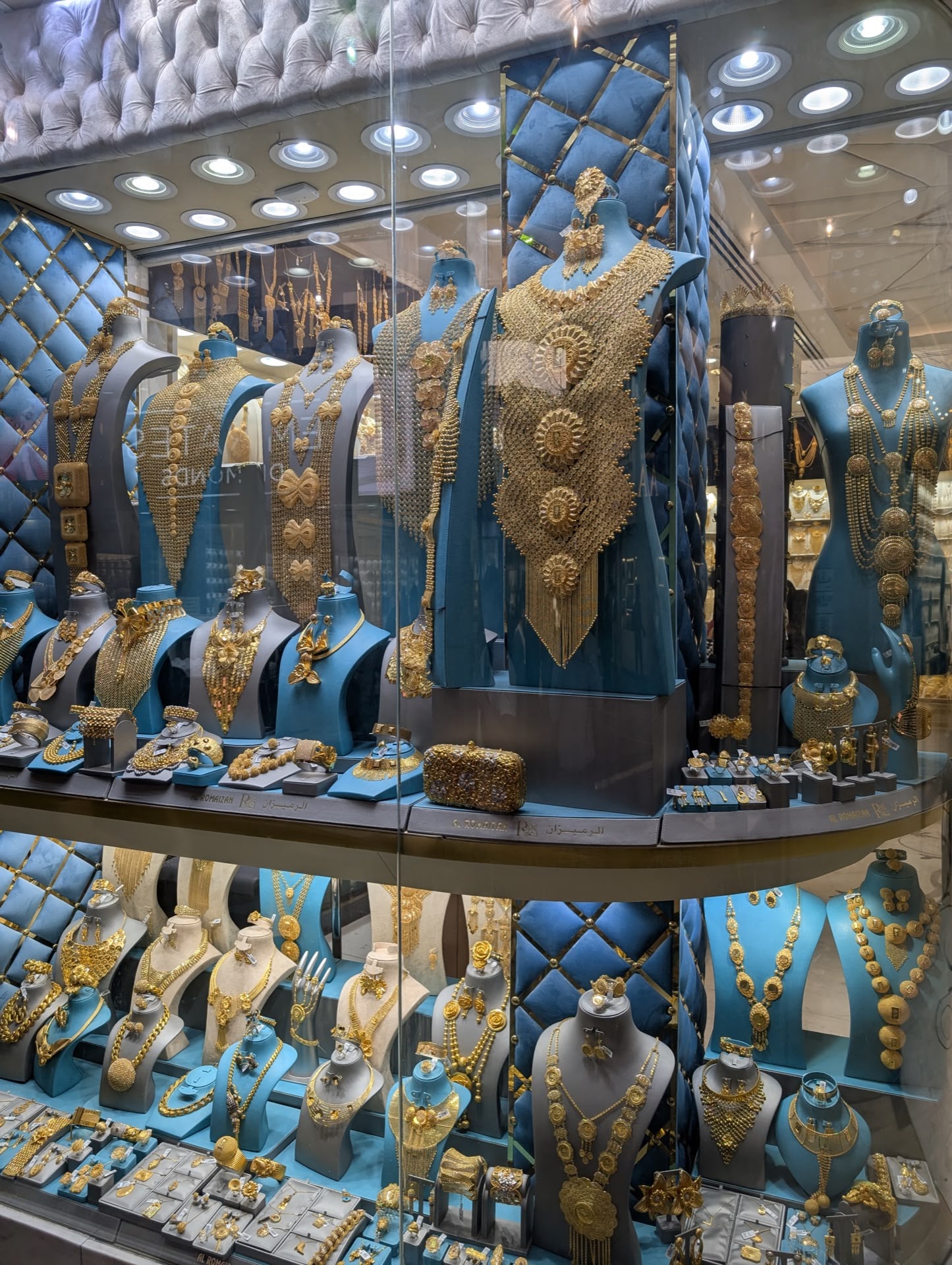 Gold Market din Dubai: O Călătorie Strălucitoare în Inima Luxului