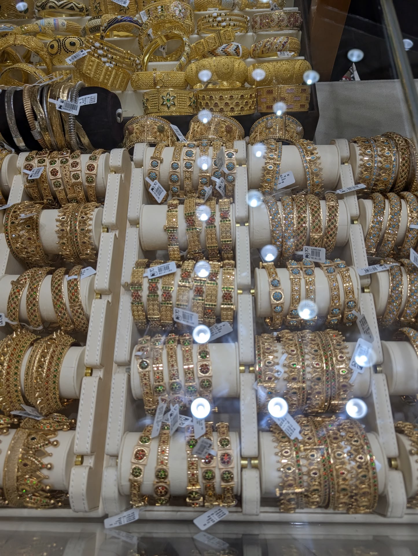 Gold Market din Dubai: O Călătorie Strălucitoare în Inima Luxului