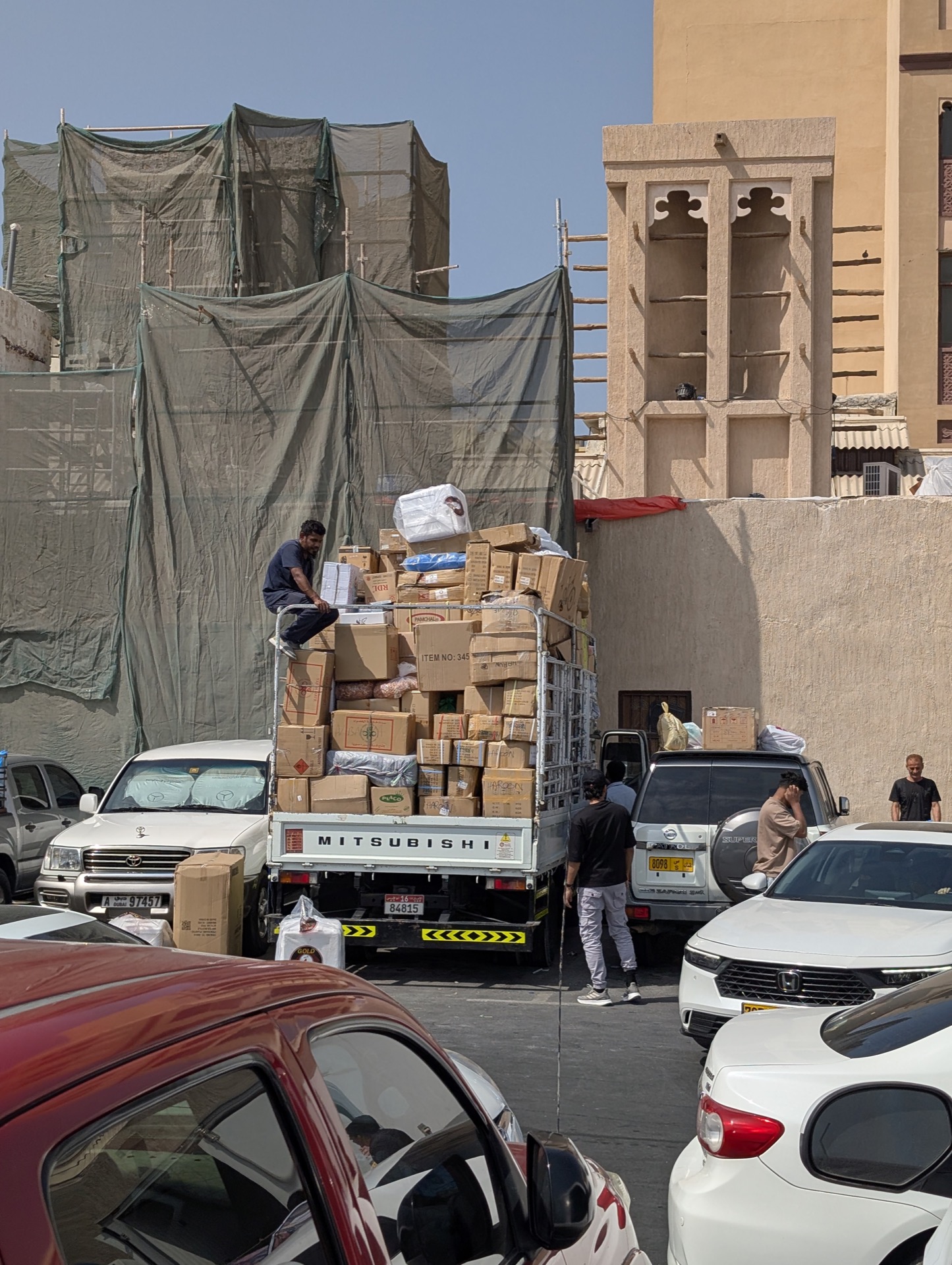 Dubai: De la Destinație de Vis la Capcană Turistică
