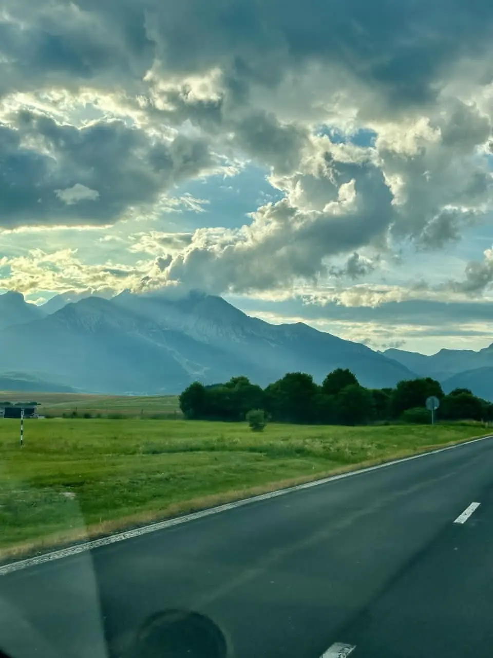 Ce sa faci in Zdiar, Slovacia: Comoara Ascunsă din Munții Tatra
