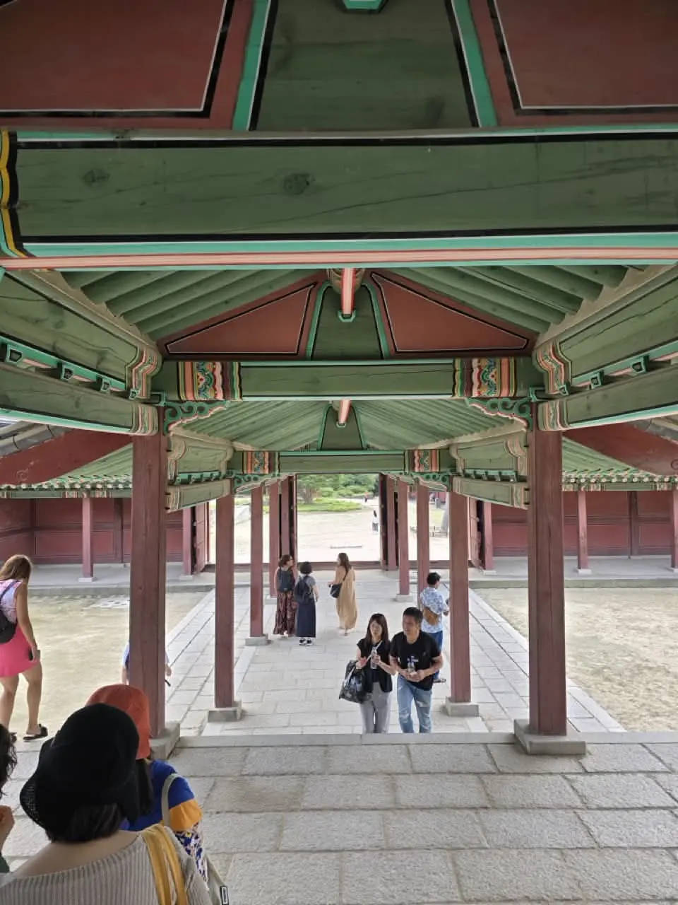 Injeongjeon: Inima Palatului Changdeokgung din Seul. Ghid pentru o Zi de Vis