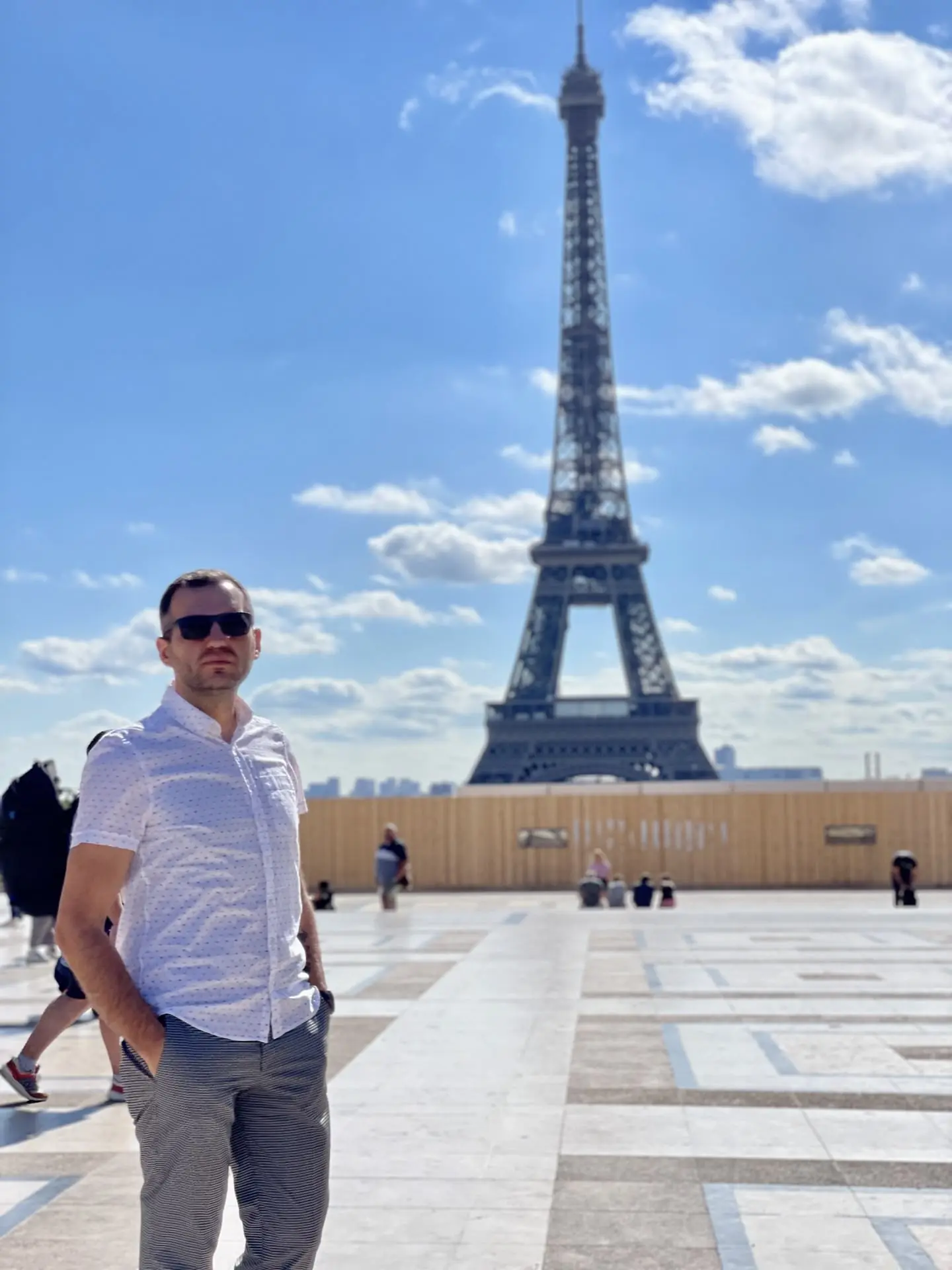 Paris în 5 Zile: Între Mit și Dezamăgire. O Părere Sinceră (2025)