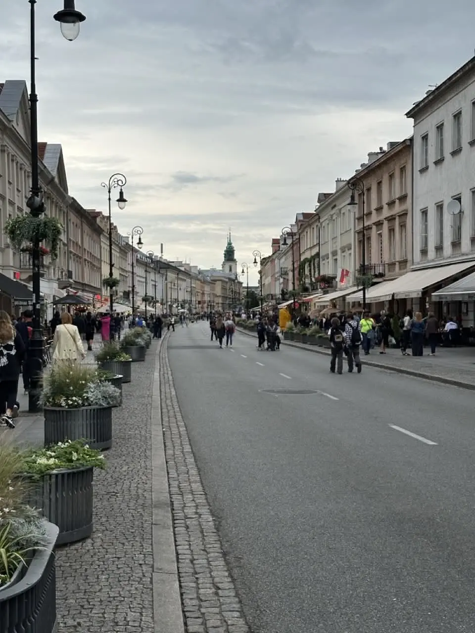 Varșovia în 2 Zile: Un City Break Surprinzător de Plăcut (Ghid 2025)