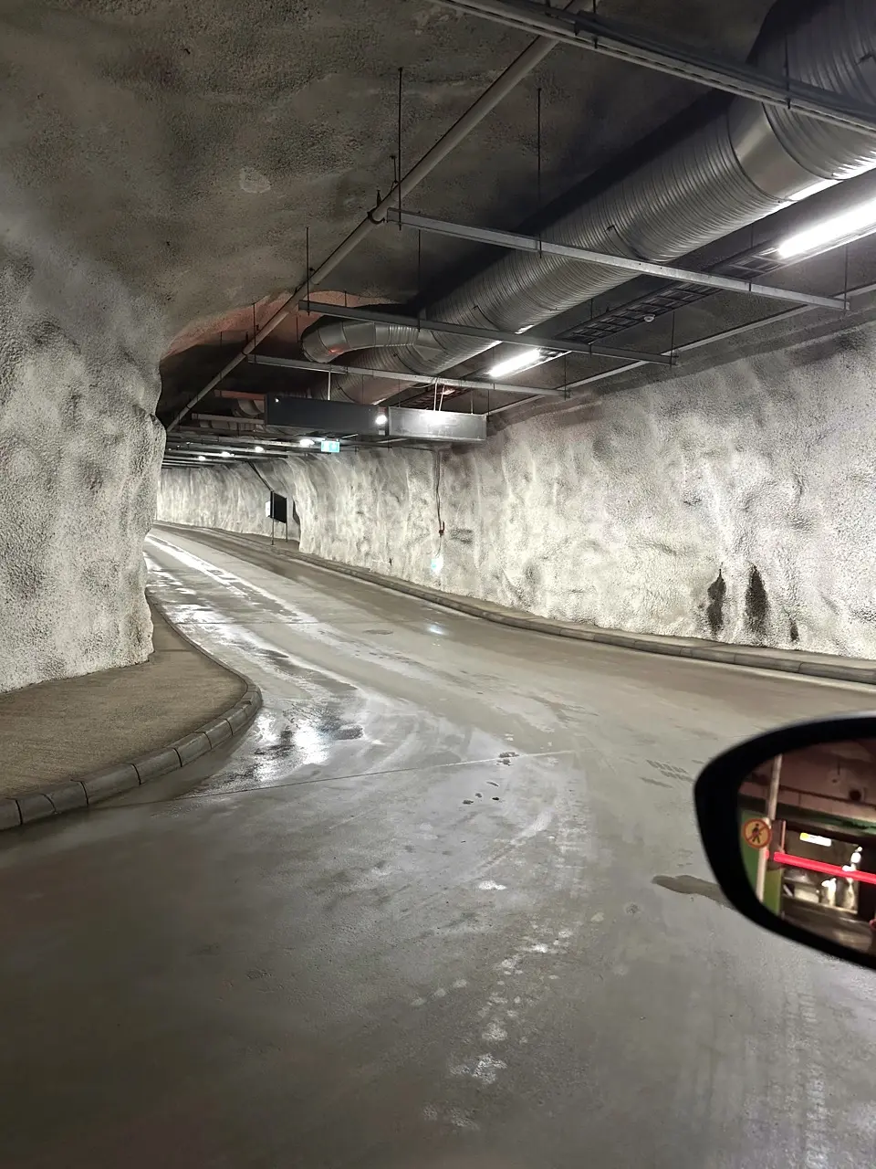 O Zi în Helsinki: Cum Să Te Bucuri de Oraș Fără Să-ți Golești Contul (Ghid Sincer)