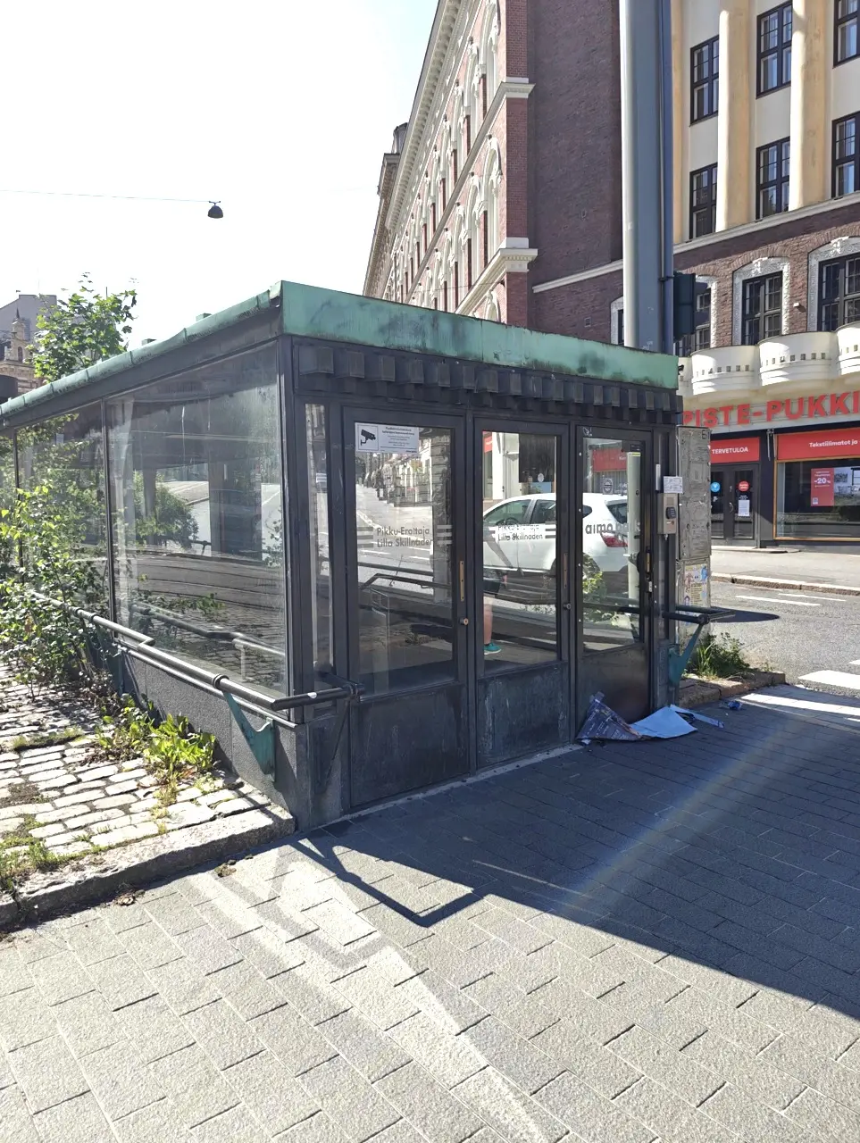 O Zi în Helsinki: Cum Să Te Bucuri de Oraș Fără Să-ți Golești Contul (Ghid Sincer)