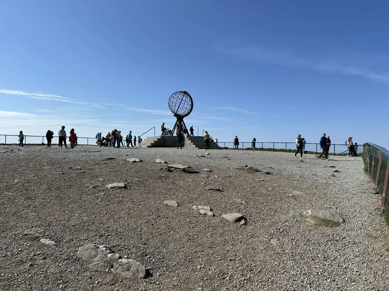 Image 9 for Cu Mașina la Nordkapp: 10 Zile din Cluj-Napoca până la Capătul Lumii. Când Drumul Bate Destinația
