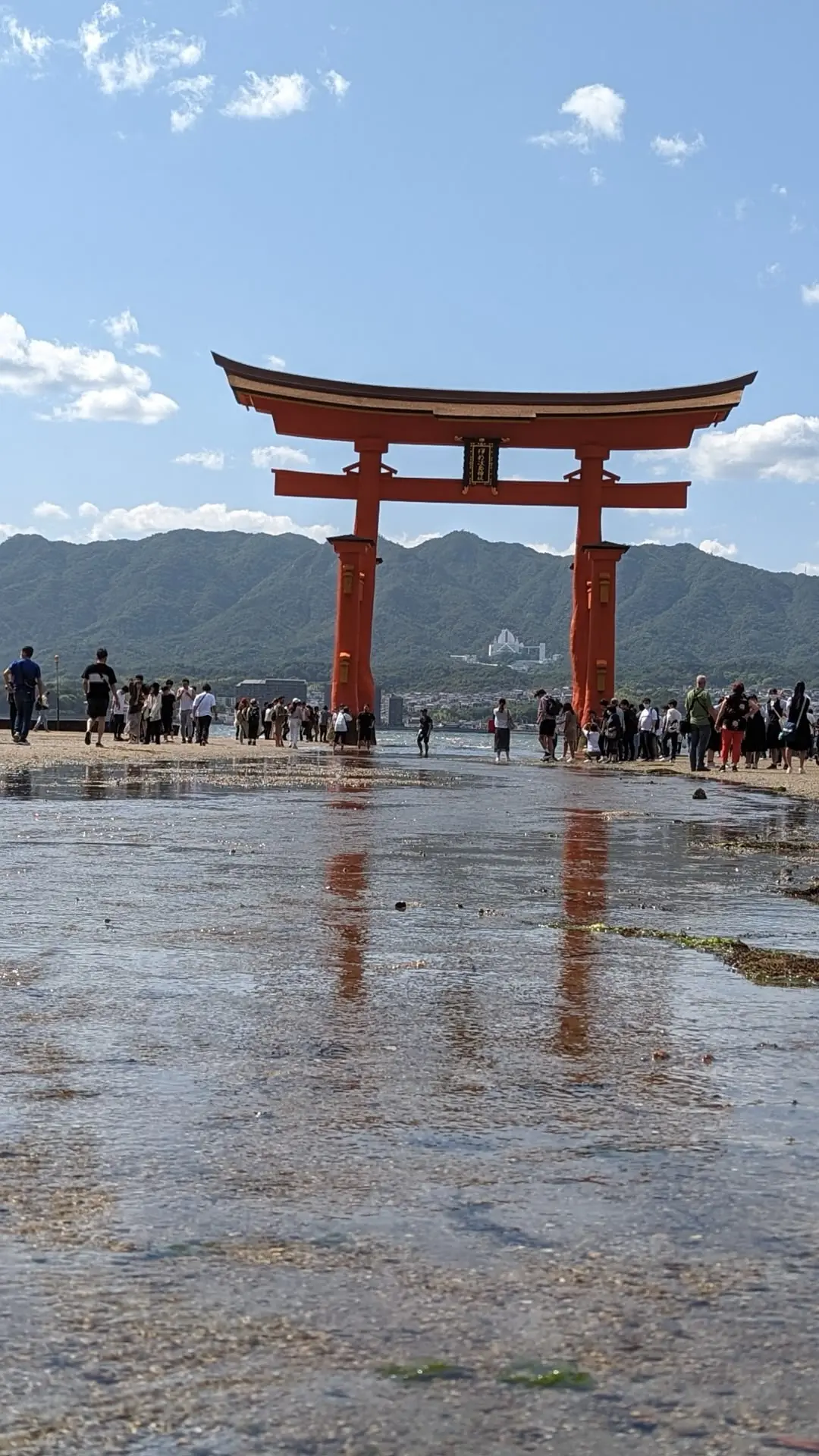Image 6 for De la Hiroshima la Liniștea de pe Miyajima: Vizita la Altarul Itsukushima (Ghid cu JR Pass)