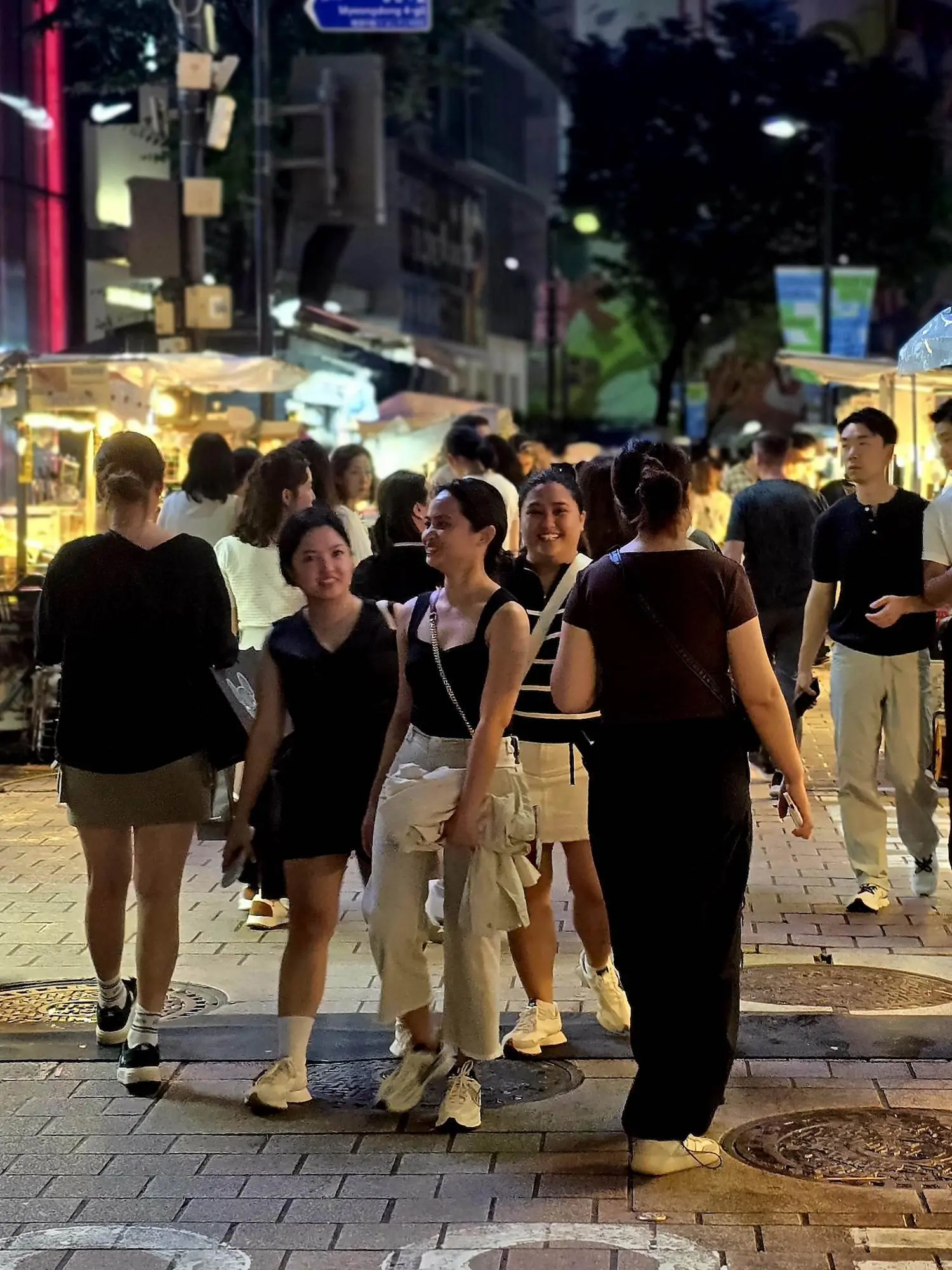 Image 9 for GT40: Seoul Coreea, haos, street food și viață de noapte