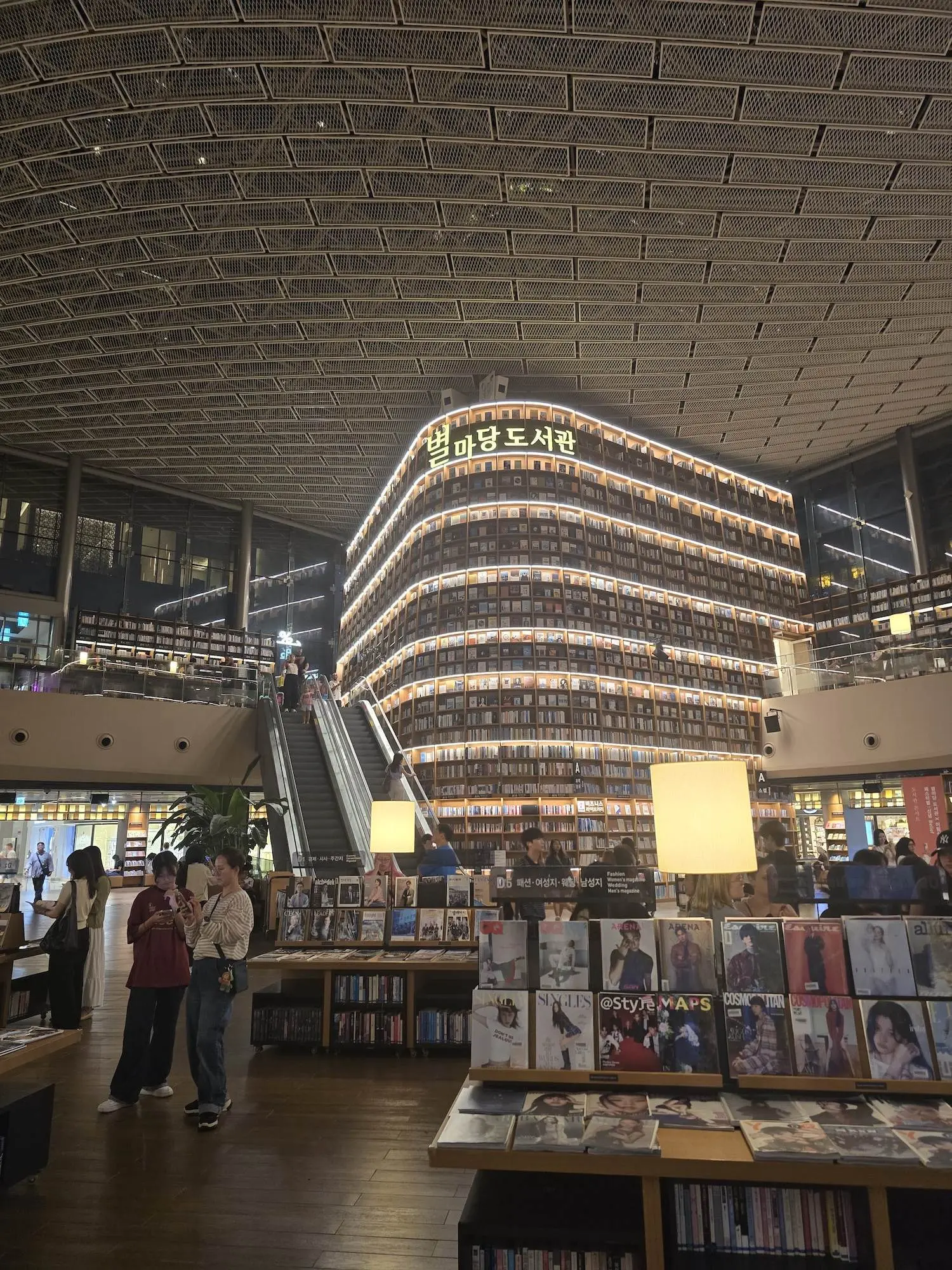 Image 16 for GT40: Seoul Coreea, haos, street food și viață de noapte