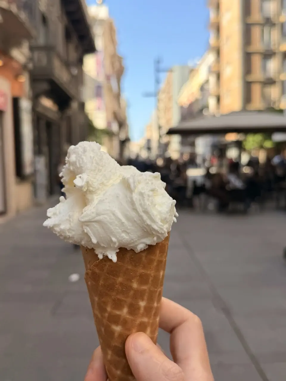 Cover image for City Break în Bari: Merită să te întorci după 10 ani?