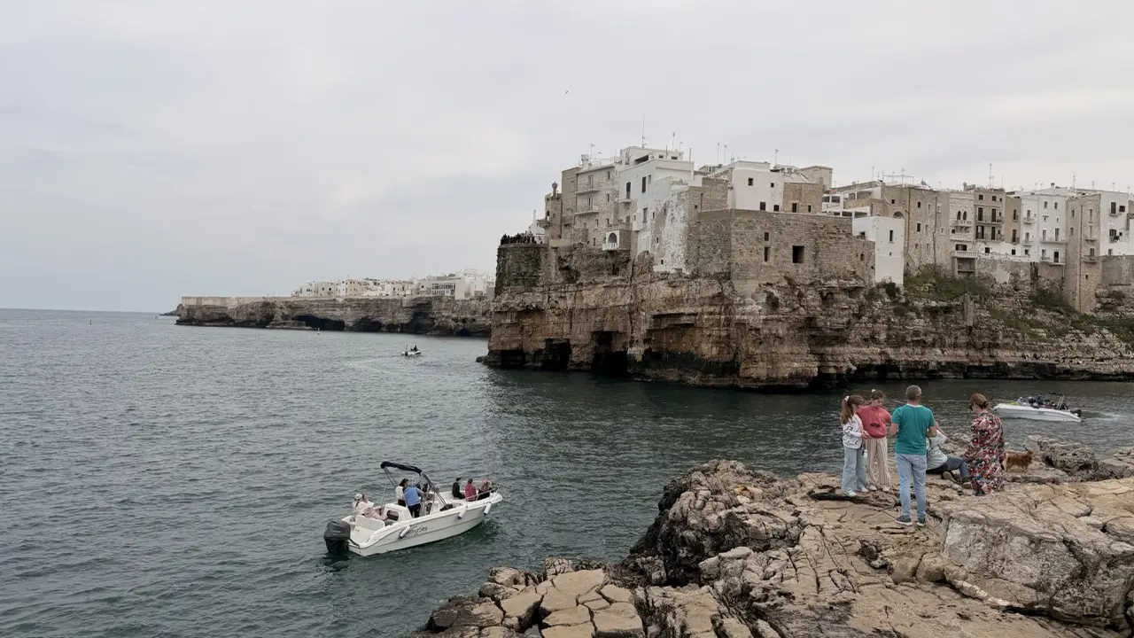 Image 10 for O jumătate de zi în Polignano a Mare: Merită aglomerația?