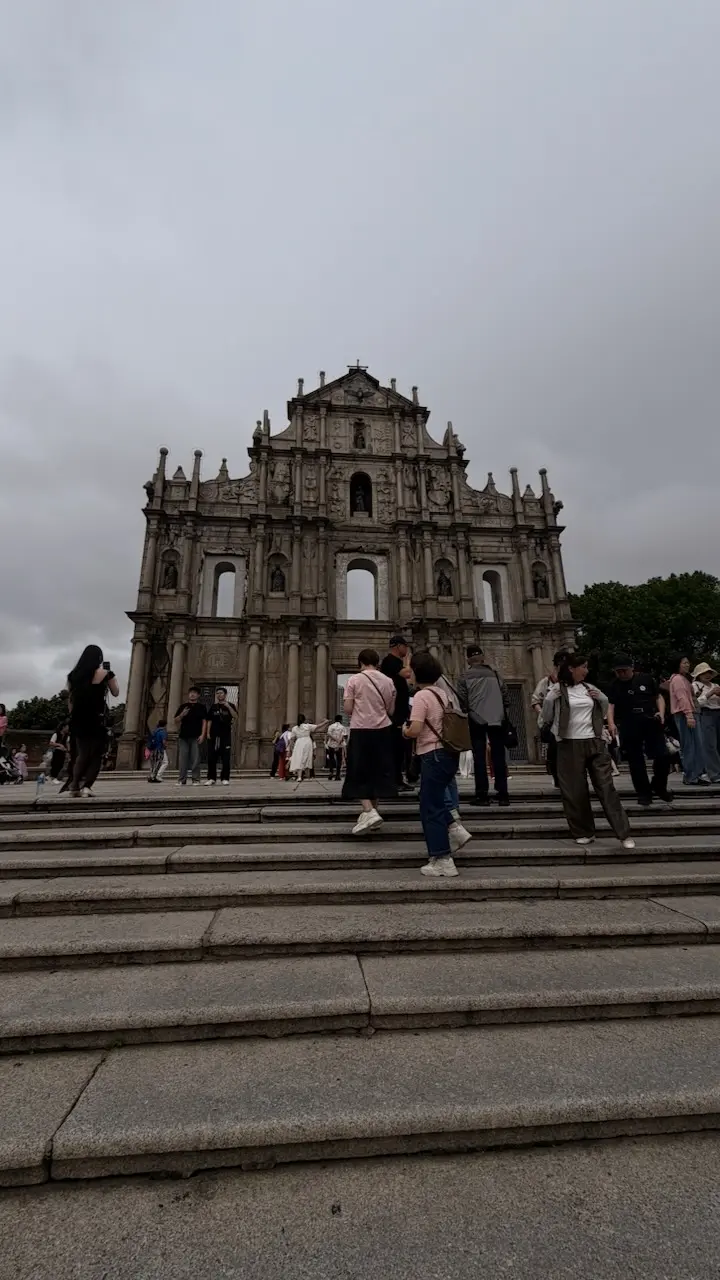 Image 14 for GT41:Asia | Macau într-o zi: feribot, pasteis și liniște